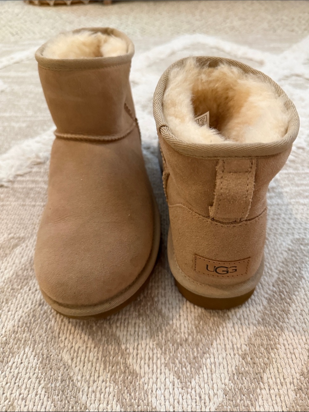 UGG Boots 🩷